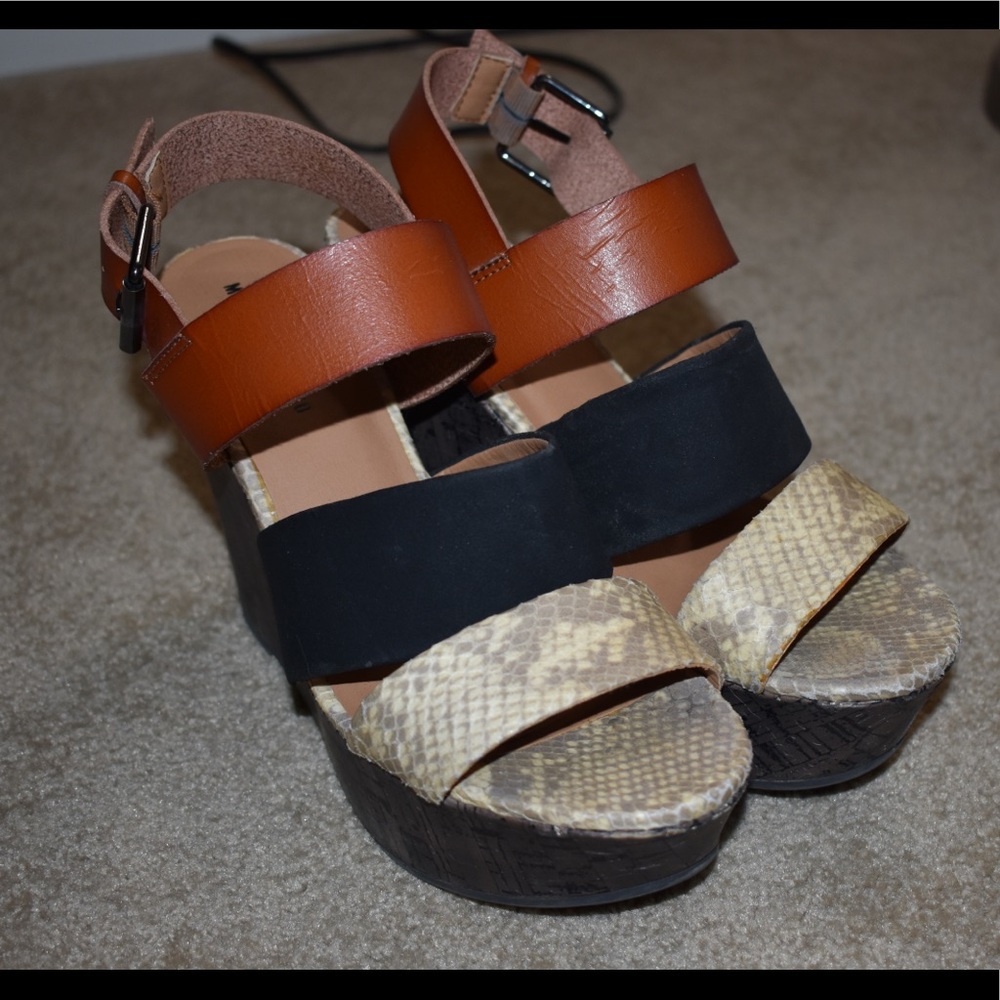 Mossimo wedge sandals